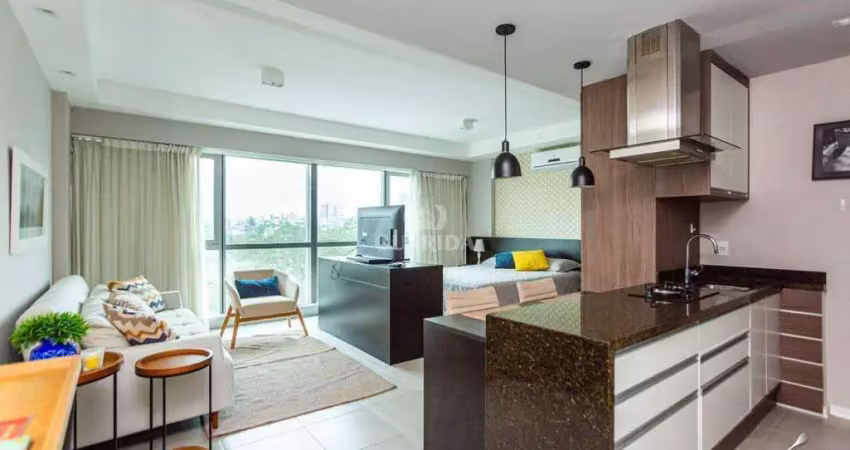 Apartamento mobiliado estilo loft no bairro praia de belas, com vaga coberta!