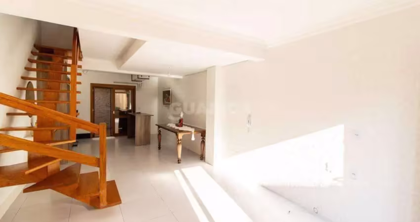 Casa em condominio com 2 dormitórios, sendo 1 suíte, para alugar no bairro teresópolis.
