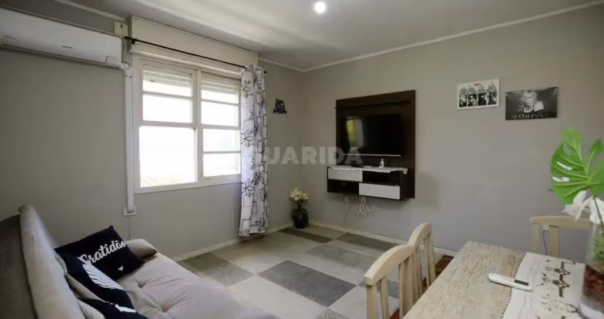 Apartamento mobiliado de 2 dormitórios no bairro cristal, com vaga rotativa.