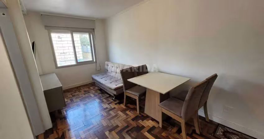 Apartamento totalmente mobiliado com 1 dormitório no bairro passo d’areia