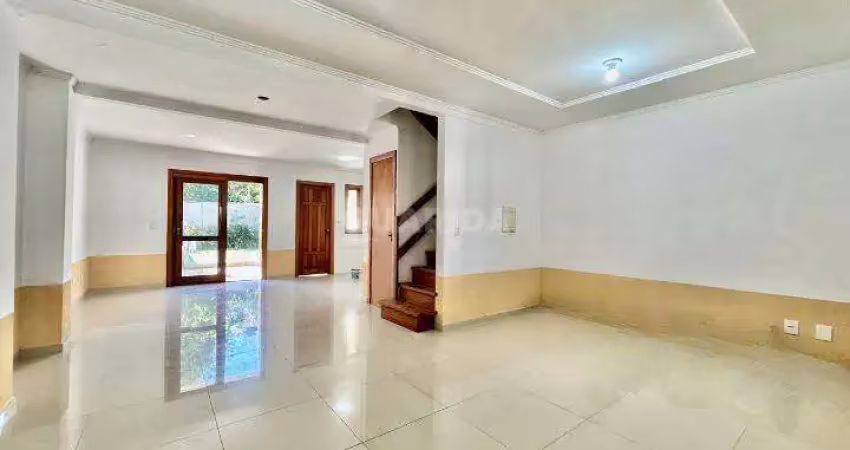 Casa residencial/sobrado para aluguel, 3 quartos, 1 suíte, 2 vagas, cavalhada - porto alegre/rs