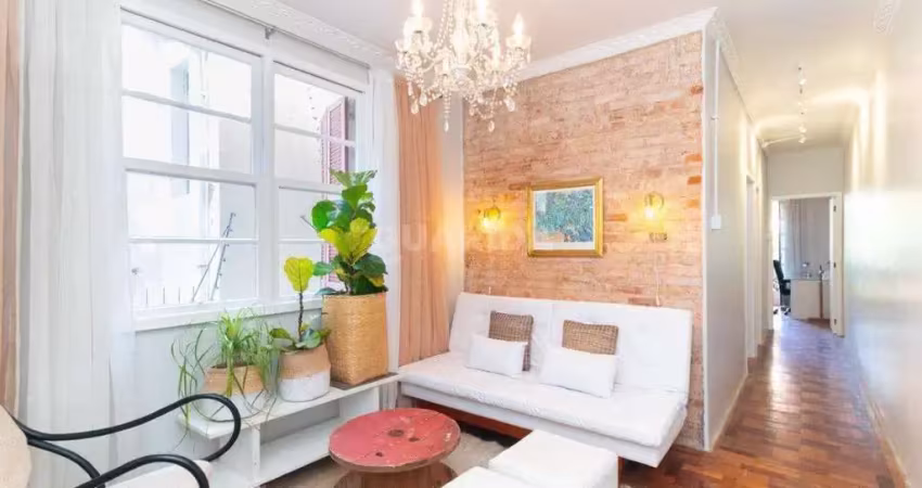 Apartamento totalmente mobiliado e reformado no centro histórico!