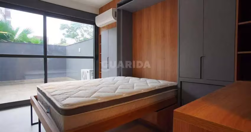 Apartamento garden mobiliado no condomínio skyline – moinhos de vento, porto alegre!