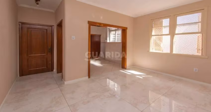 Apartamento com 2 quartos e sacada no bairro cidade baixa