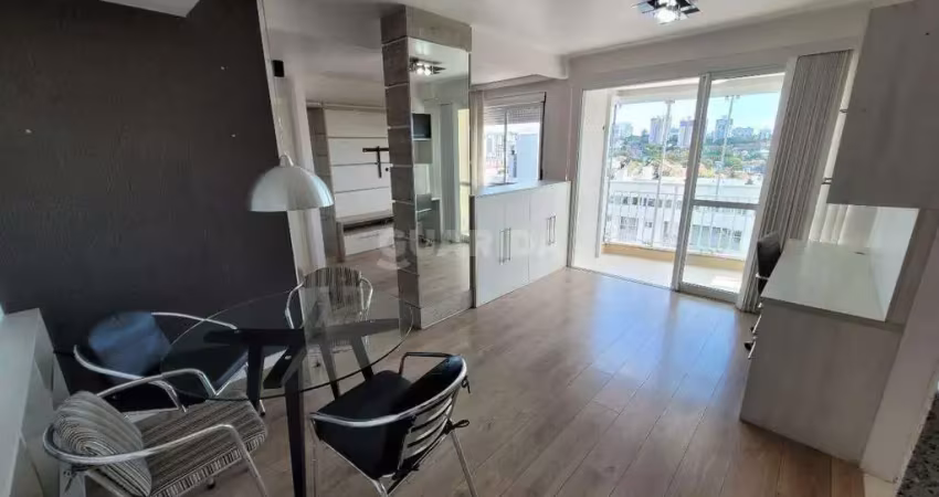 Apartamento mobiliado com 1 dormitório, sacada, 1 vaga de garagem no bairro passo d'areia.