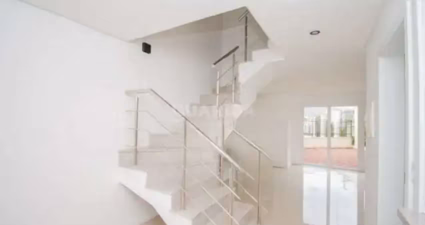 Casa em condomínio com 3 dormitórios, sendo 1 suíte, para alugar no bairro alto petrópolis