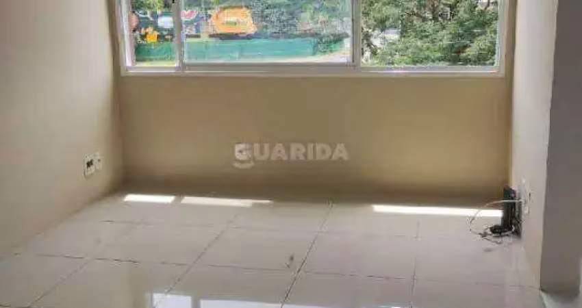 Apartamento com 2 dormitórios para alugar no bairro partenon, com vaga coberta!