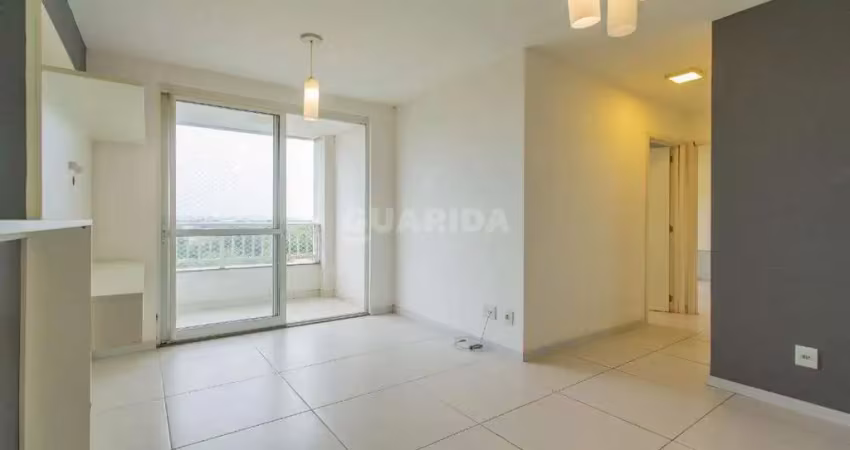Apartamento com 2 quartos, semimobiliado, com sacada e churrasqueira, no bairro humáita