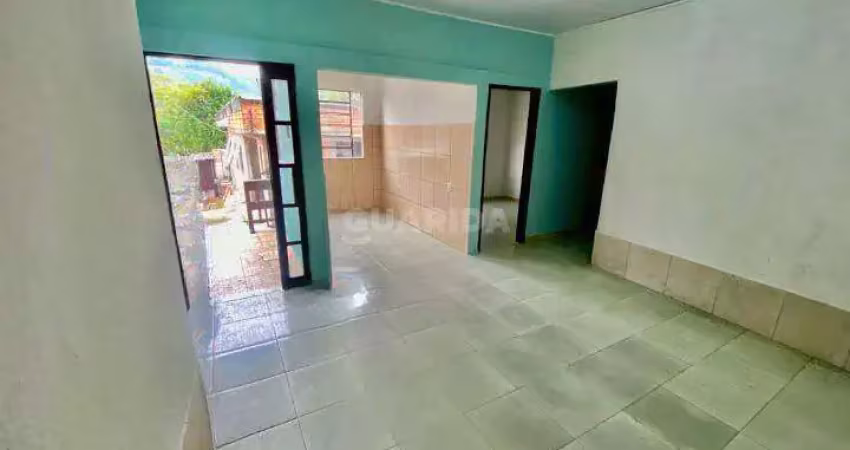 Casa com 3 quartos para alugar na Rua Sargento Manoel Arruda, Central Parque, Porto Alegre
