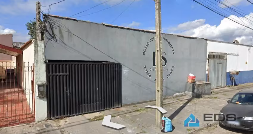 Casa à venda na Rua Soares Gomes, 1059, Leblon, Paranaguá