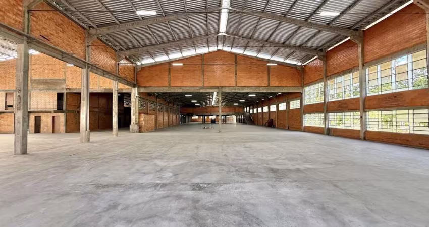 Galpão para alugar, 3.250 m² - Blumenau/SC