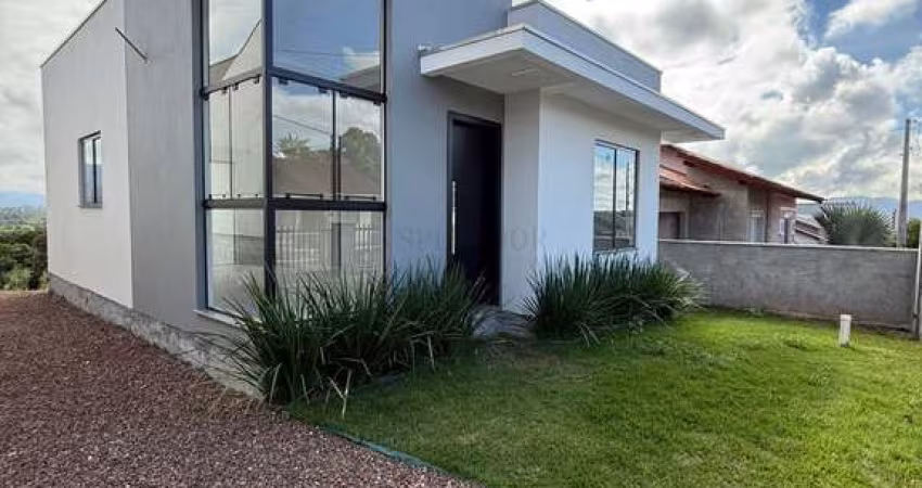 Casa nova à venda com 3 dormitórios sendo 1 suíte e amplo terreno no Lot. Nova I
