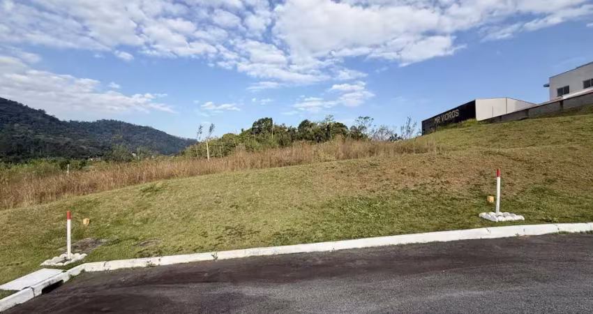 Terreno à venda em região central, pronto para construir com 360 m² - estrada da