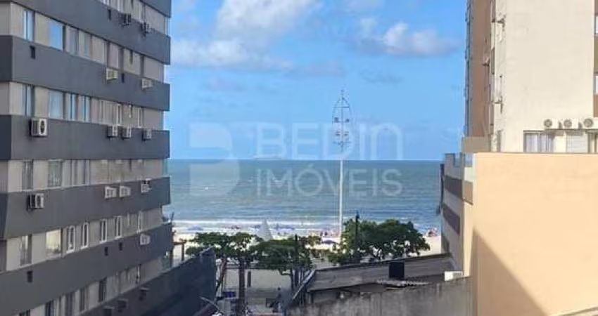 Apartamento quadra mar locação temporada 03 suítes