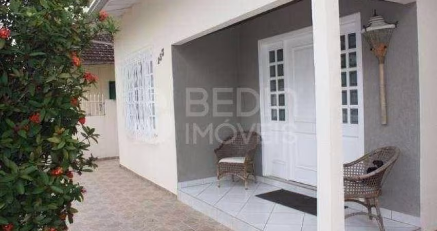 Casa 03 dormitórios a venda Centro Balneário Camboriú 1041