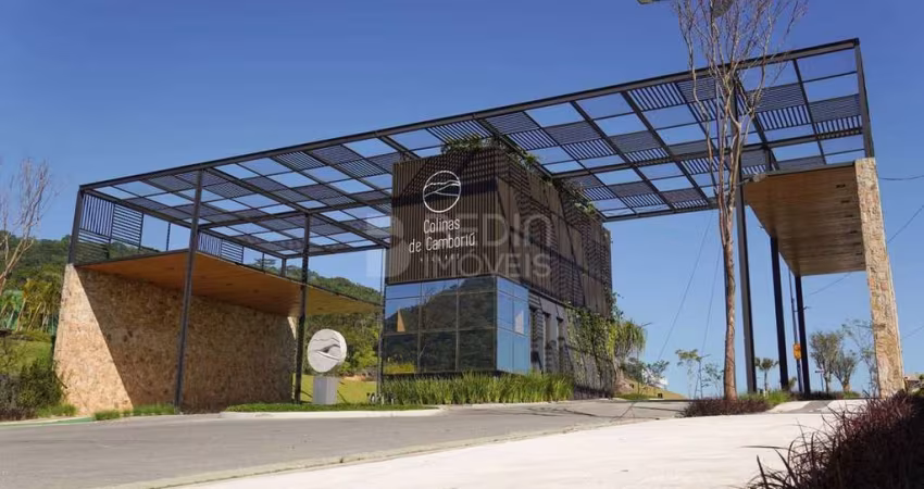 Terreno a venda condomínio fechado Camboriú Colinas