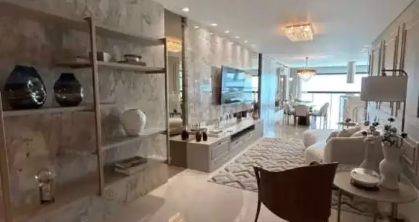 Apartamento com 4 quartos à venda na Rua 313, 15, Meia Praia, Itapema