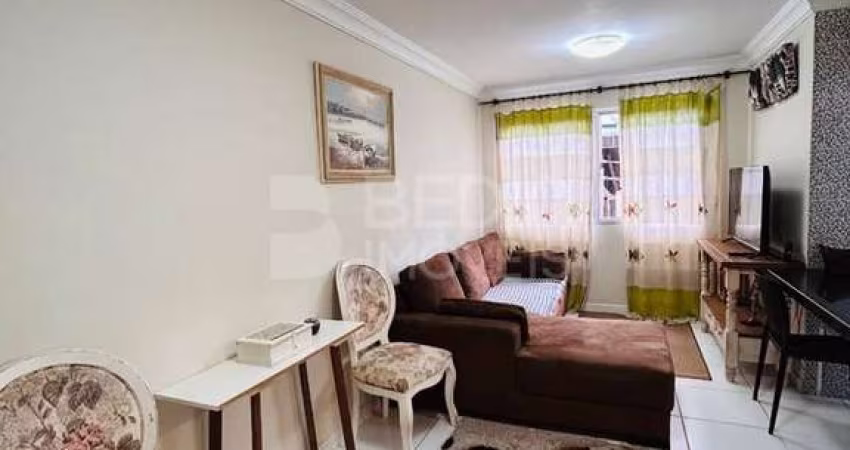 Apartamento quadra mar 01 dormitório a venda Av. Brasil Balneário Camboriú