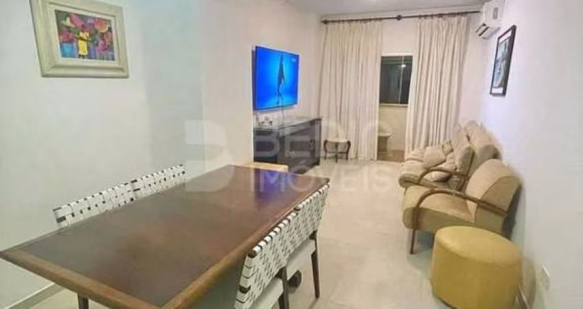 Apartamento 02 dormitórios locação anual Balneário Camboriú Centro