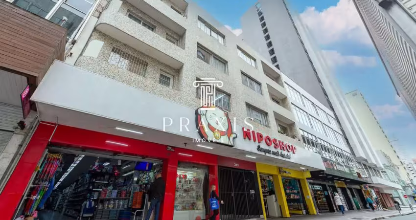 Apartamento à venda na Rua Monsenhor Celso, Centro, Curitiba