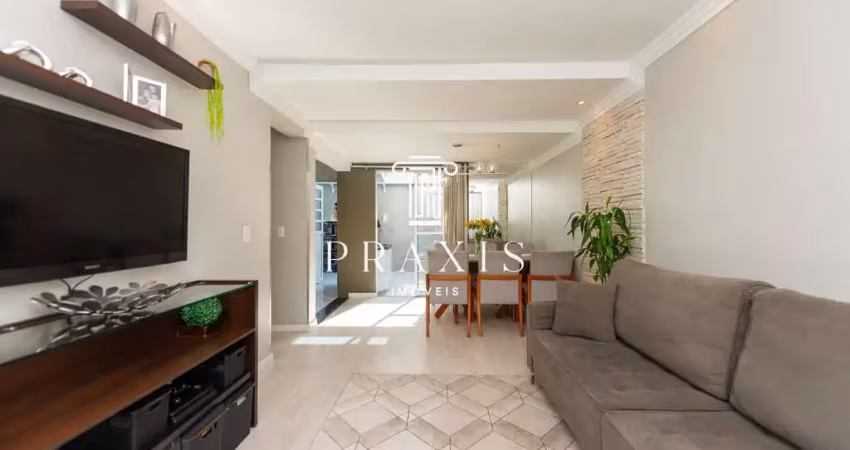 Casa com 3 quartos à venda na Avenida Monteiro Tourinho, 938, Tingui, Curitiba