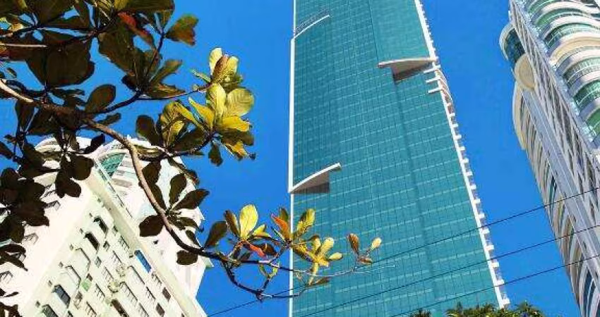APARTAMENTO NO PRÉDIO RESIDENCIAL MAIS ALTO DA AMÉRICA LATINA - PADRÃO INTERNACIONAL - 4 SUÍTES - 3 VAGAS - FRENTE MAR