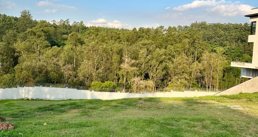 Terreno à venda alphaville Santana de Parnaíba  Últimos lotes no Itahyê           Santana de Parnaíba