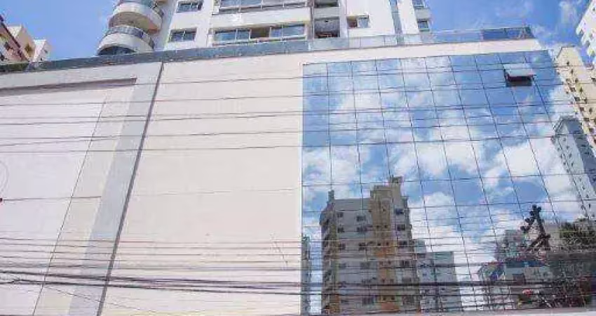 Oportunidade! apartamento com 03 suítes quadra mar em balneário camboriú