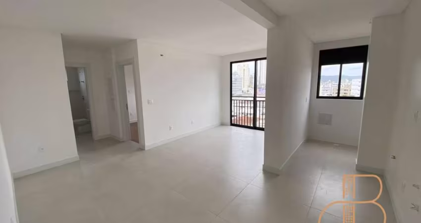 Apartamento novo com 1 dormitório + 1 suíte no Nações