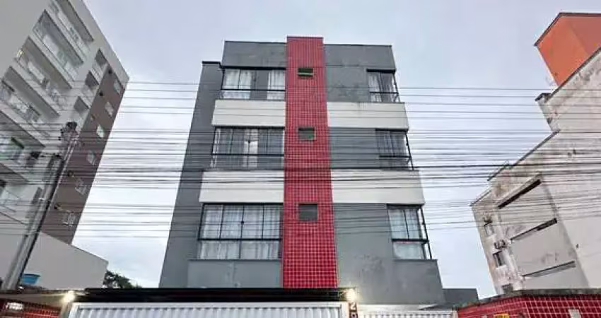 Apartamento em ótima localização, poucos minutos da praia, em camboriú