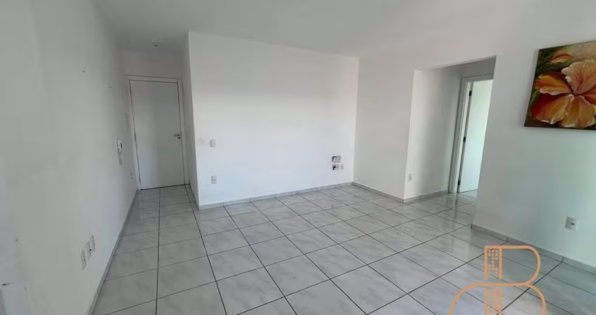 LOCAÇÃO - Apartamento de 01 dormitório, próximo ao centro de Camboriú