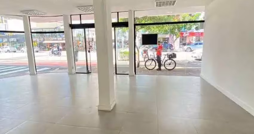 Locação - sala ampla e bem localizada no centro de balneário camboriú