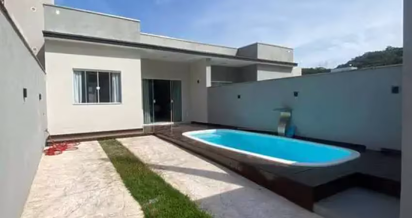 Locação -  ampla casa mobiliada, com piscina, 3 dormitórios no terras altas