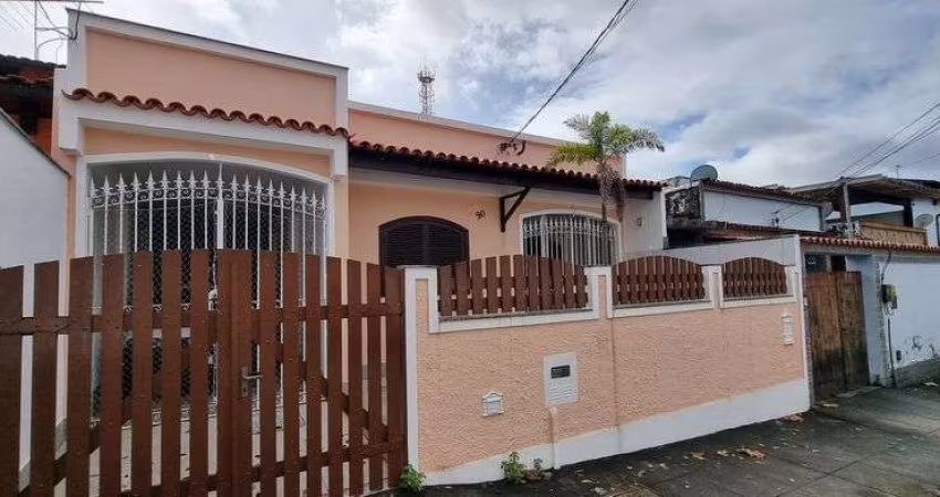 Freguesia. Bairro Araújo. Casa de Condomínio Venda com 192m² com 3 Quartos e 1 Vaga.