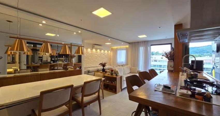 Freguesia. Apartamento para Venda com 103m² com Salão, 3 Quartos, Sendo 2 Suítes e 2 Vagas.