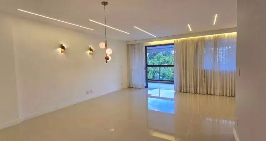 Freguesia. Apartamento para Venda com Salão, 3 Quartos, Sendo 2 Suítes e 2 Vagas.