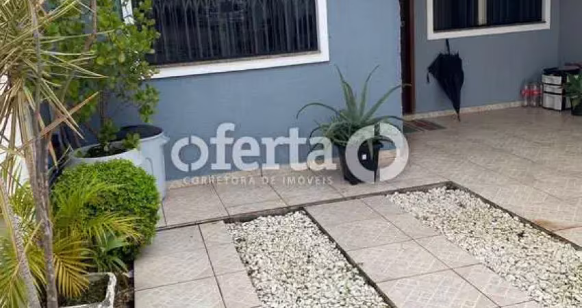 Casa com 4 quartos à venda no Estação, Araucária 