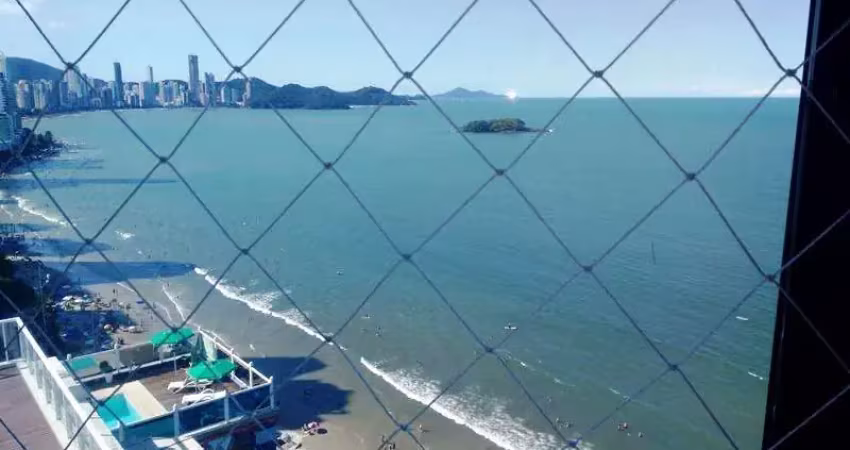 Frente mar, aceita parcelamento direto e estuda propostas