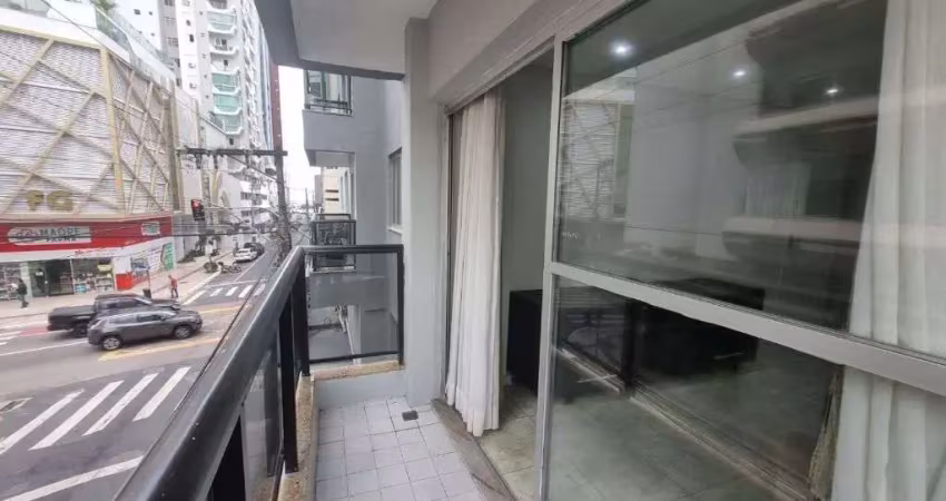 Apê com terraço e alto retorno no airbnb a 100m da praia – r$1.200/dia