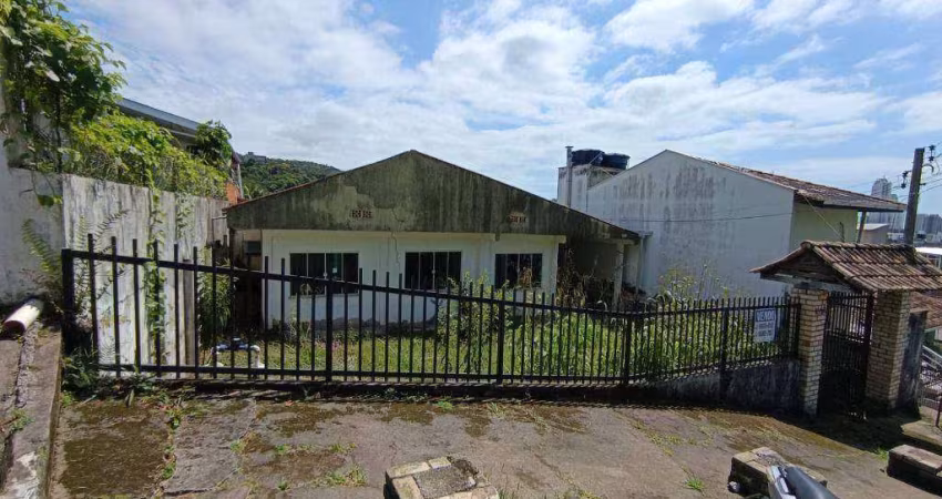 Terreno à venda, 273 m² por R$ 900.000,00 - Nações - Balneário Camboriú/SC