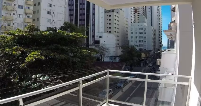 Apartamento 2 dormitórios (1 suíte) com churrasqueira no centro de balneário cam