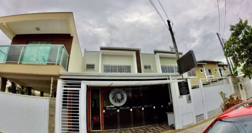 Casa com 3 dormitórios à venda, 130 m² por r$ 1.950.000,00 - centro - balneário