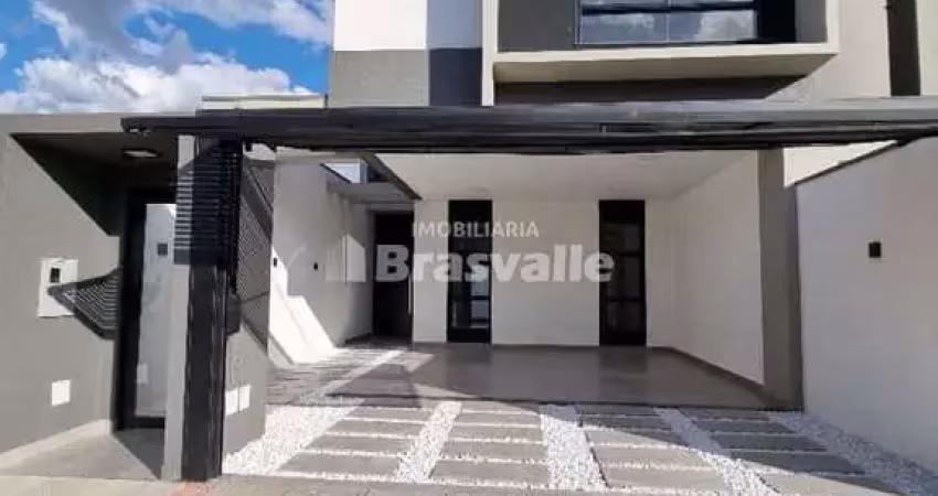 sobrado de alto padão
janelas dos quartos com persianas automatizadas e belo terreno nos fundos