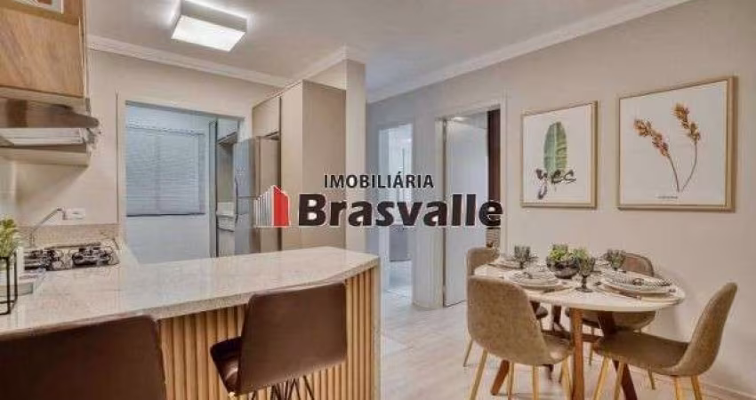 Apartamento a venda no condomínio Vila Constança no bairro Pioneiros Catarinenses