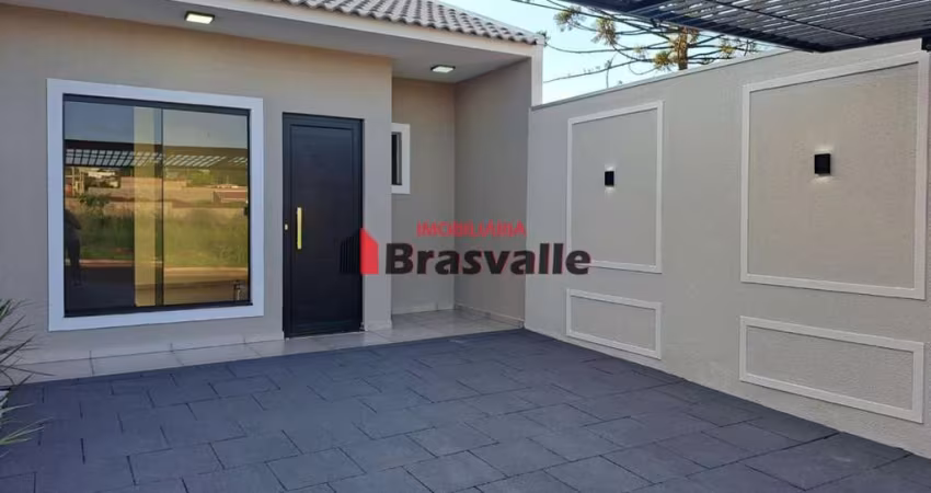 Casa a venda no bairro Interlagos