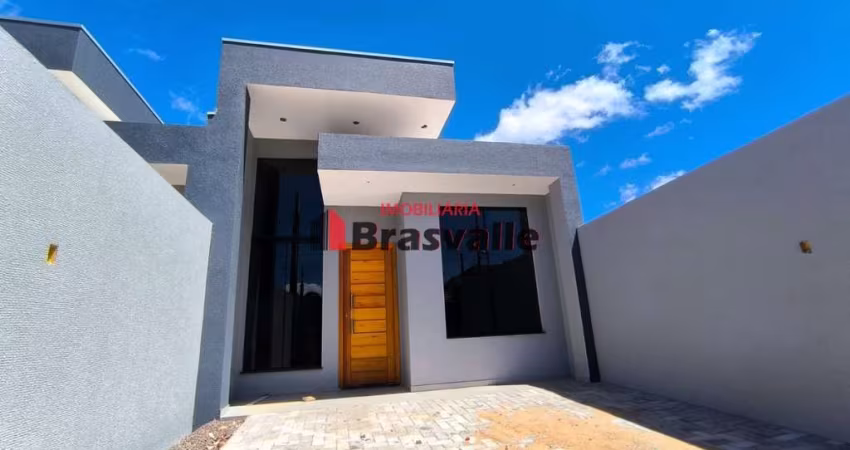 Casa a venda no bairro Esmeralda