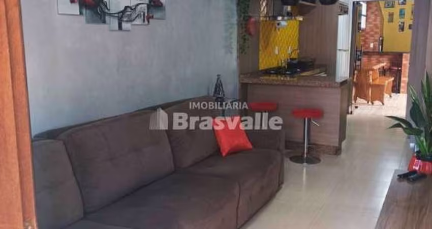 Casa toda mobiliada