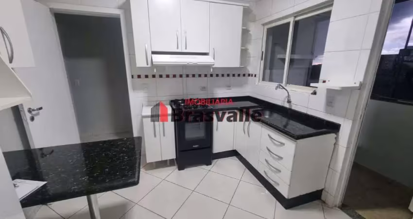 Apartamento a venda no condomínio Begnini no Centro