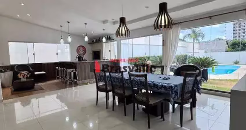 Casa com 3 quartos à venda no Centro, Cascavel 