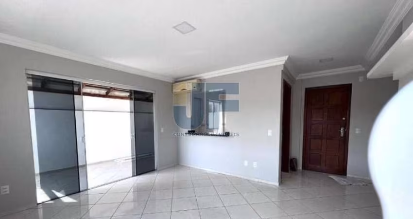 Apartamento para Venda no bairro Centro em Bal. Camboriú, 3 quartos, 1 vaga, Semi-Mobiliado, 95 m² de área total, 85 m² privativos,